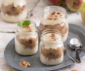 Warstwowy deser jaglany à la szarlotka