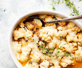 Coliflor gratinada con carne al estilo italiano