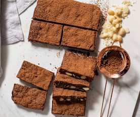 Chunky choc nut brownie