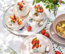 Petite pavlova à la rhubarbe