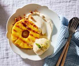 Gegrillte Whiskey-Ananas mit Frischkäsecreme