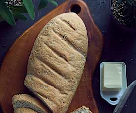 Pane al rosmarino e salvia