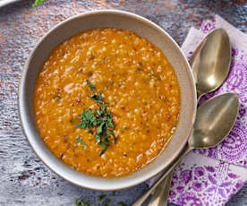 Ezogelin Çorbası - Rote Linsensuppe