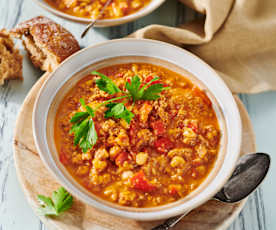 Paprika-Kichererbsen-Topf mit Hackfleisch