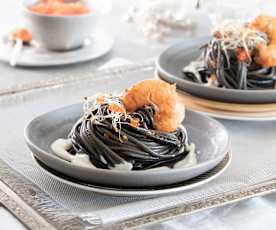 Black Spaghetti with Prawns and Parmesan Sauce