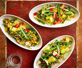 Πατατοσαλάτα με φασολάκια και λαχανικά