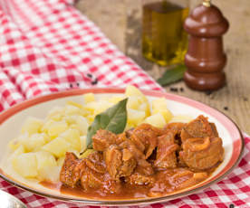 Gulash tirolese