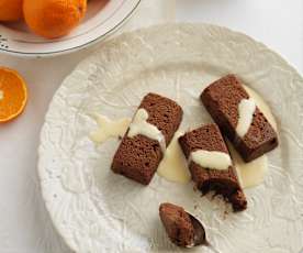 Marquise de chocolate com molho de laranja