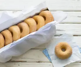 Cinnamon Cake Donuts