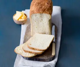 Easy everyday white bread
