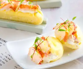 Butter Buns with Lobster Seafood Salad