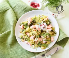 Salade de riz au saumon et au pak-choï