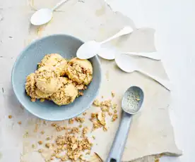 Gelado de alperce com cereais