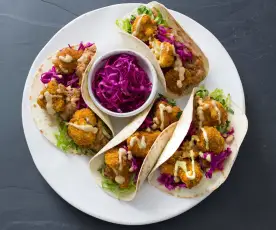Cauliflower tacos with chipotle sauce
