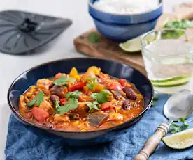 Wegański gulasz z fasolą i tofu (z osłoną noża miksującego)