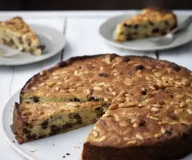 Courgette and Pine Nut Cake