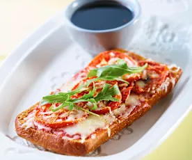 Pizza en pan chapata