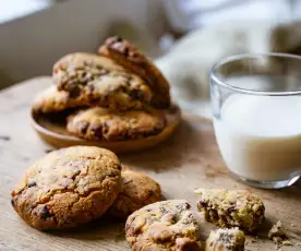 Cookies au chocolat au lait et aux noisettes