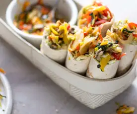 Wraps with sautéed veggies and herb cream (Thermomix® Cutter)