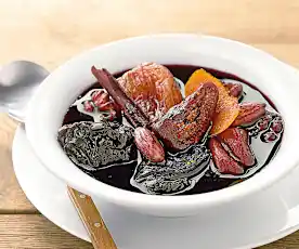 Soupe de fruits secs à la cannelle