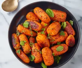 Peeler Roasted Carrots with Mint and Thyme (TM5) Metric