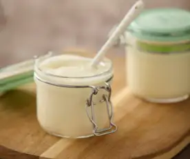 Yogurt con latte condensato