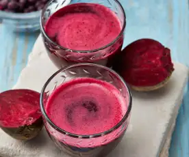 Rote-Bete-Smoothie-Shot