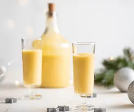 Pomarańczowy likier jajeczny