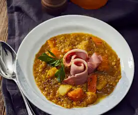 Linseneintopf mit Kürbis und Gans
