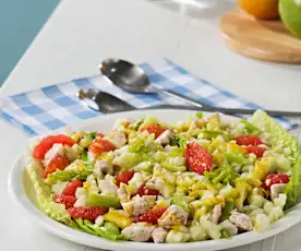 Ensalada de pollo y pomelo