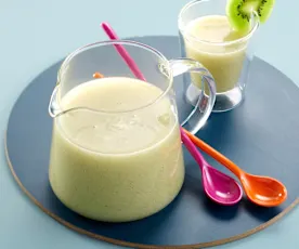 Hruškové smoothie s kiwi a limetkou