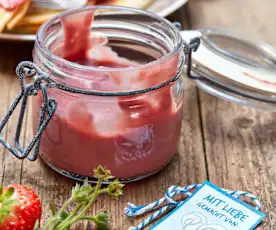 Erdbeercurd