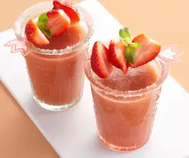 Rabarbra- og jordbærjuice