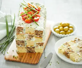 Cake damier aux olives et jambon blanc