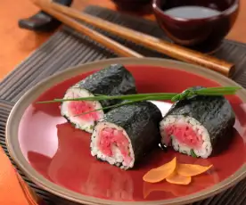 Sushi allo spada affumicato