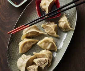 Dumplings chinos de repollo y carne de cerdo
