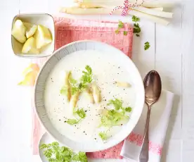 Spargelcremesuppe