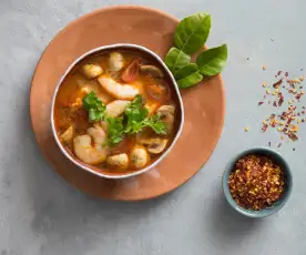 Tom yum goong (hot and sour soup)