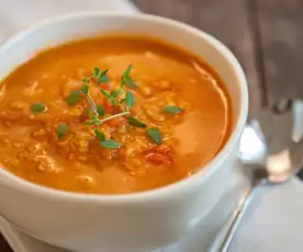 Tomato, Lentil and Thyme Soup
