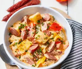 Kartoffel-Gulasch mit Kabanossi