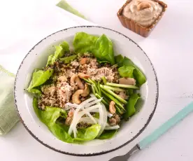 藜麥鮪魚腰果醬沙拉