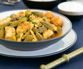Chicken curry with okra (quwarman al dajaj)