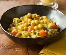 Kichererbsen-Gemüse-Curry mit RUPP Gouda