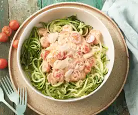 Zoodles de calabacín con pollo y queso