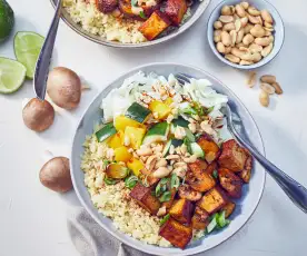 Tofu-Gemüse-Bowl mit Couscous