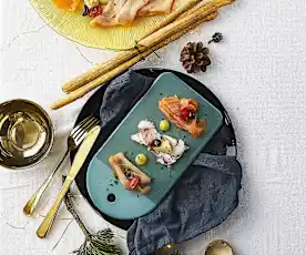 Antipasto misto di mare con grissini