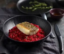 Sous-vide-Kabeljau mit Rote-Bete-Zitronengras-Risotto