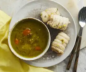 Zuppa di verdure con involtini di sogliola