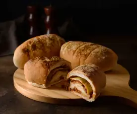 匈牙利紅椒起士麵包