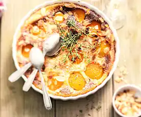 Clafoutis abricot, chèvre et amandes
